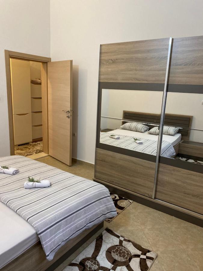 Guest House Pocanic Tivat Eksteriør bilde
